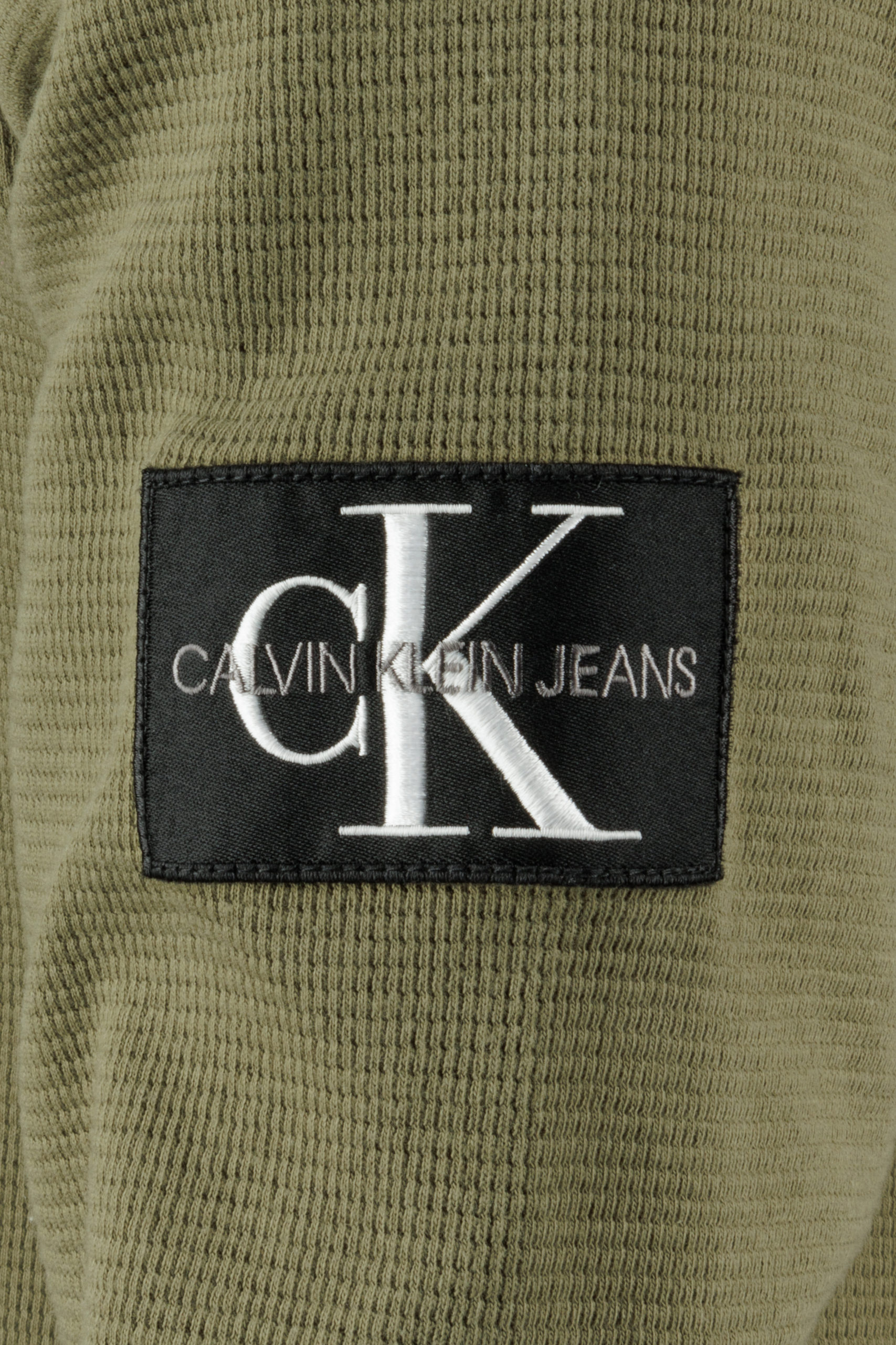 CALVIN - MONO BADGE WAFFLE LS TEE - 6610 | Baccus