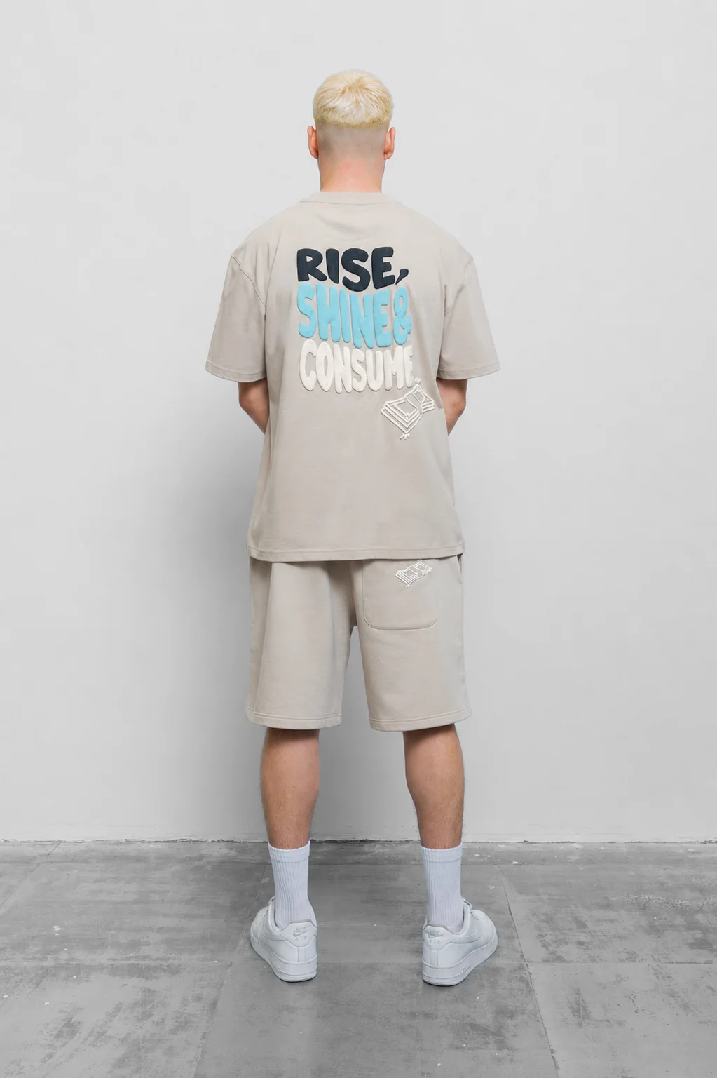 Fresh Couture - Rise T-Shirt - Light Grey - Image 3