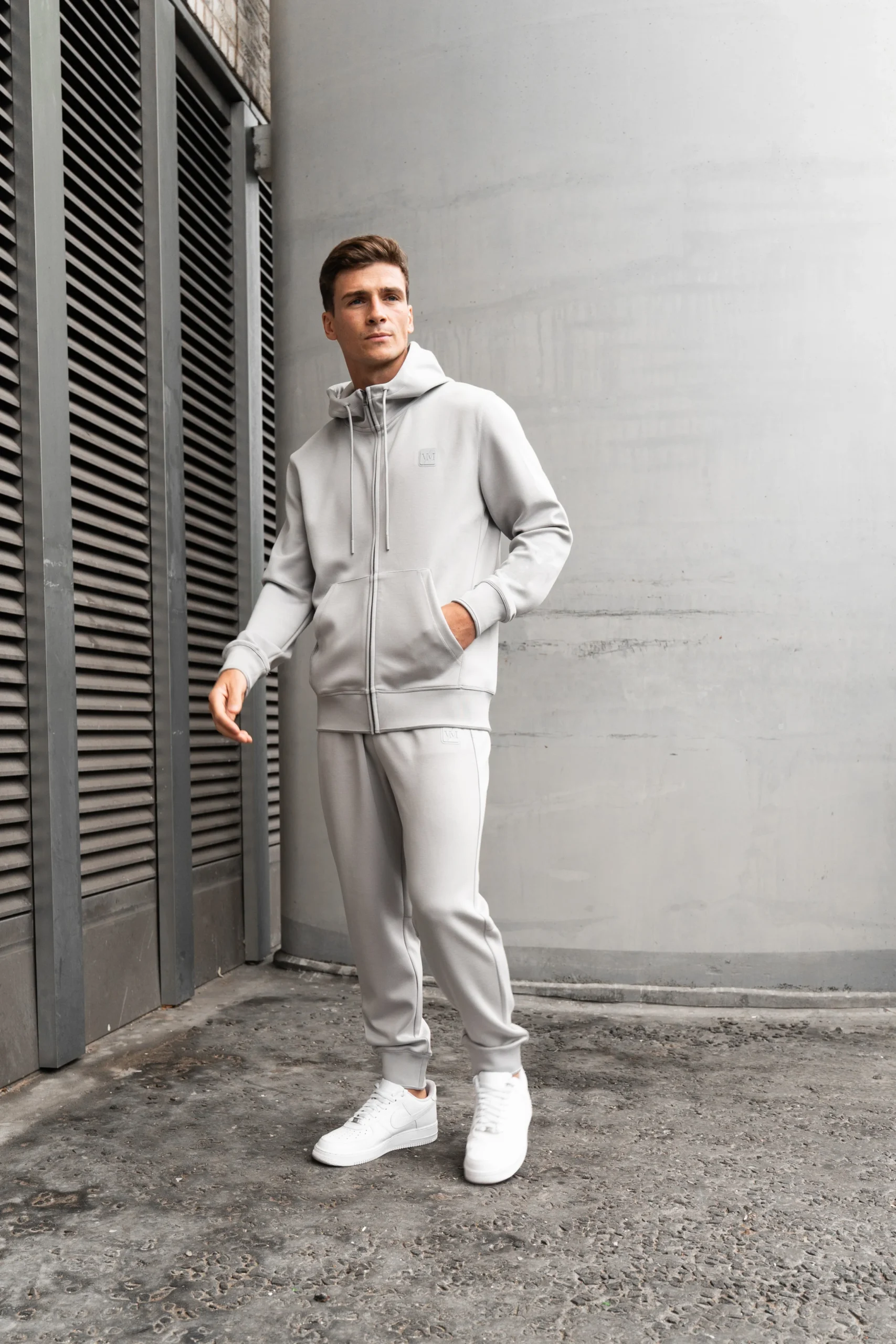 Valére Milano - Luxe Cuffed Hem Jogger - Grey - Image 5