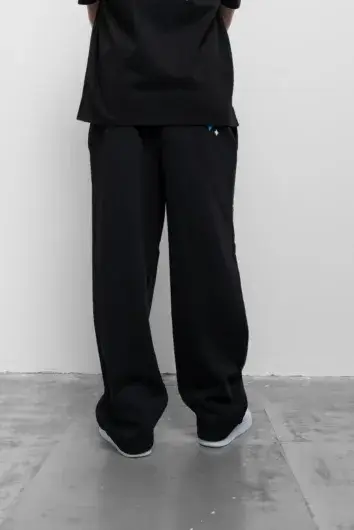 Fresh Couture - Fresh Flavours Jogger 031 - Black