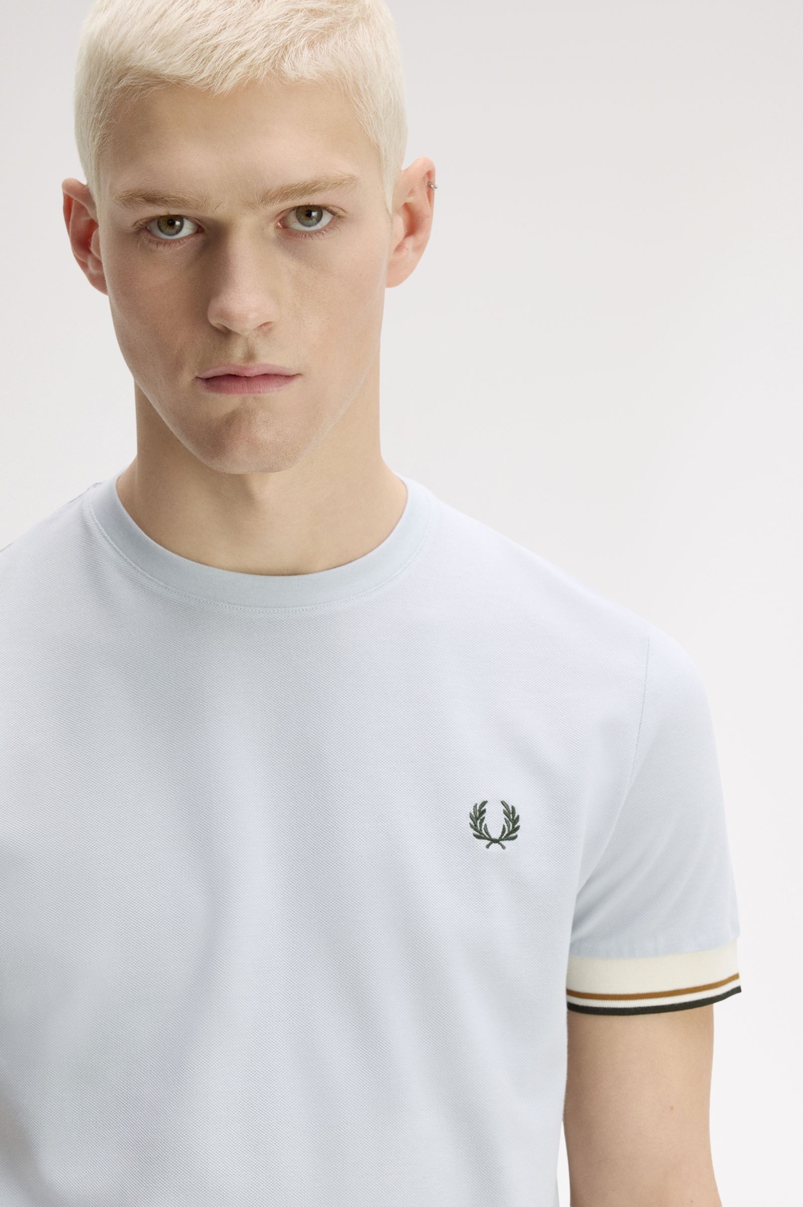 Fred Perry - Twin Tipped Cuff T-Shirt - Dusky Blue - Image 3