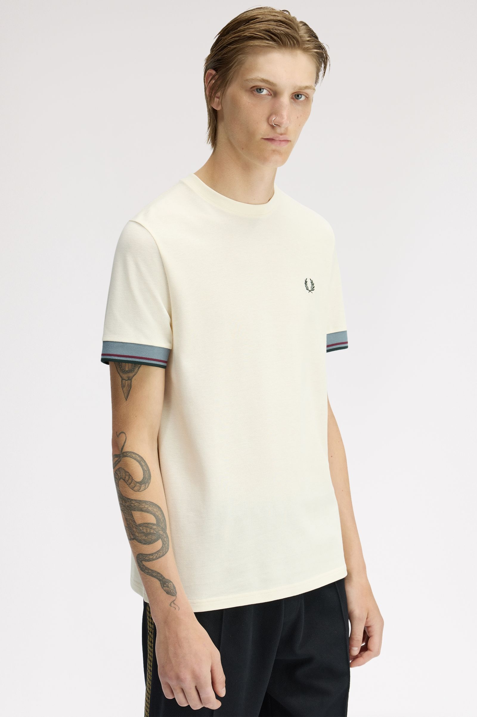 Fred Perry - Twin Tipped Cuff T-Shirt - Ecru - Image 2