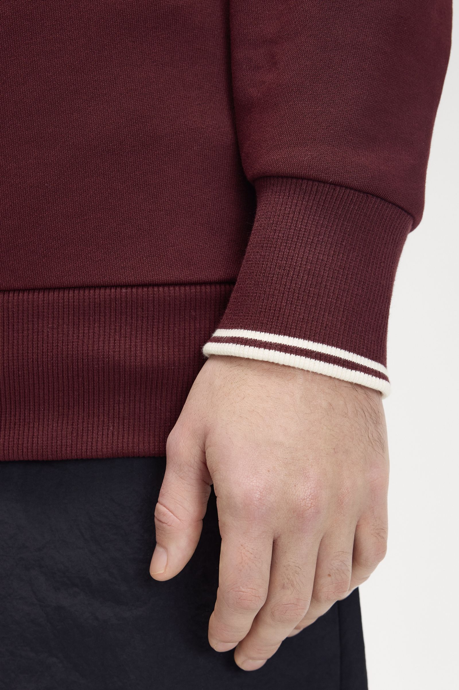 Fred Perry - Halfzip Sweatshirt M3574 - Oxblood - Image 3