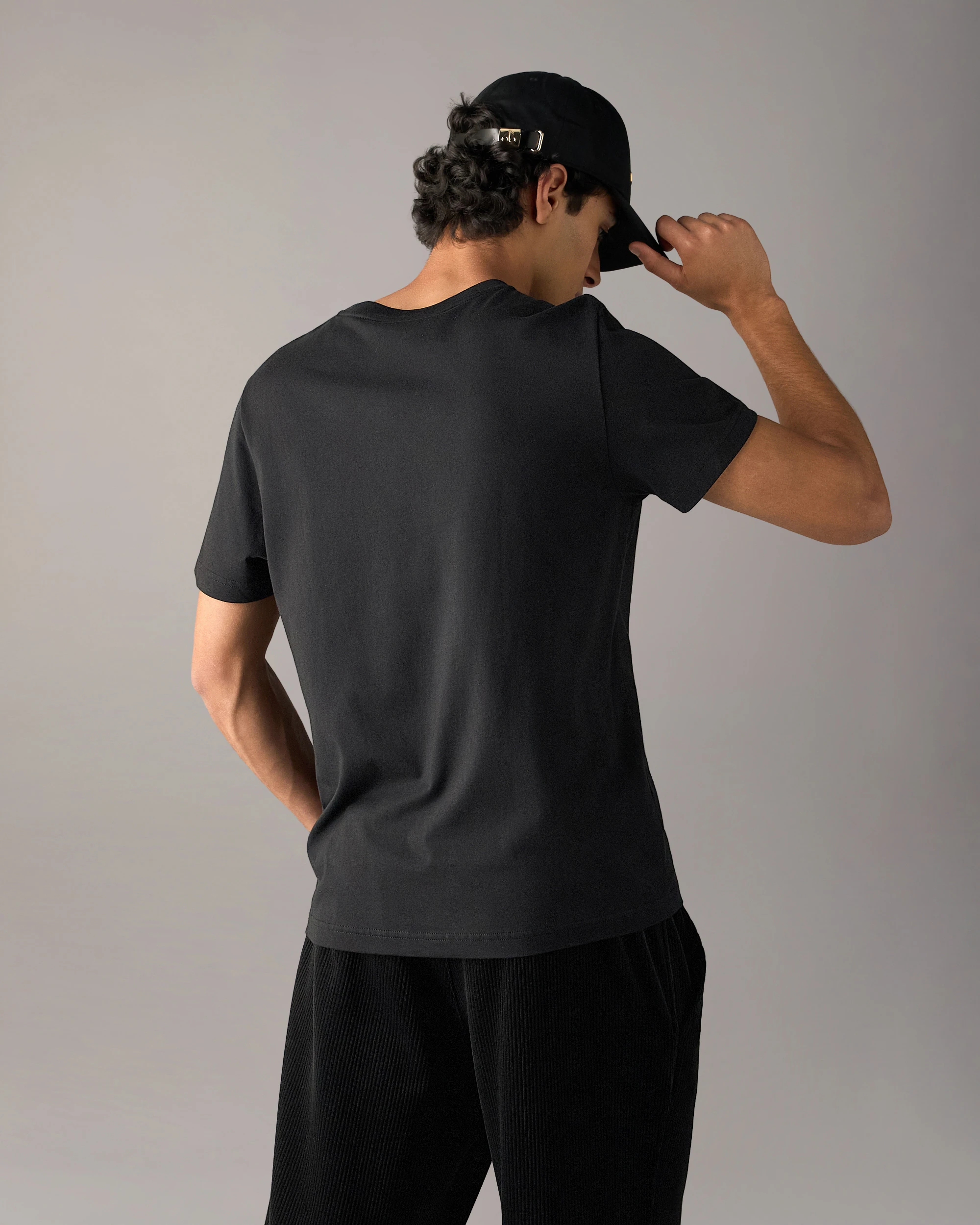 Moose Knuckles - Gold Series Icebreak Logo T-Shirt - Black - Image 2